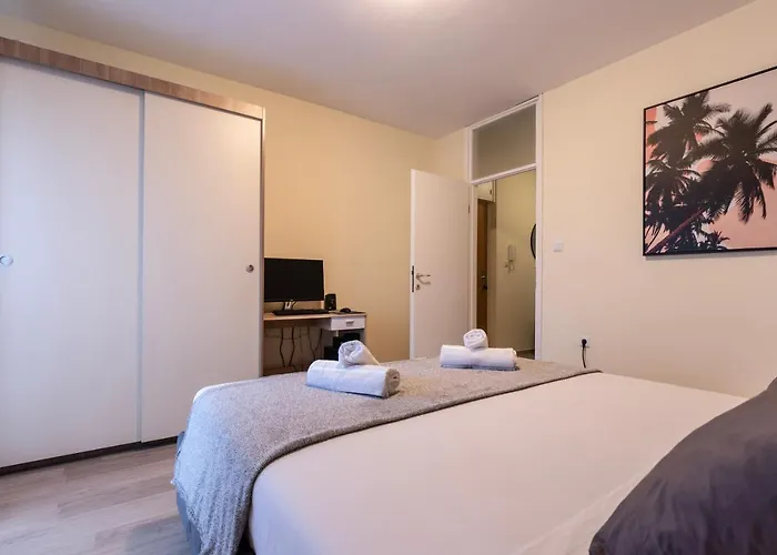 Апартаменты Sunset *